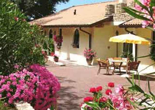 Villa Giada Torri Del Benaco Dış mekan fotoğraf
